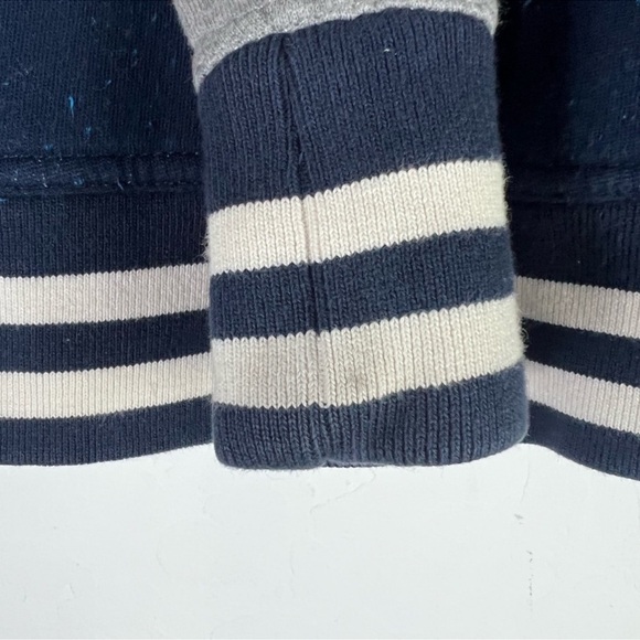 American Eagle Baseball Style Jacket Gray & Blue
Size Medium - Picture 10 of 11